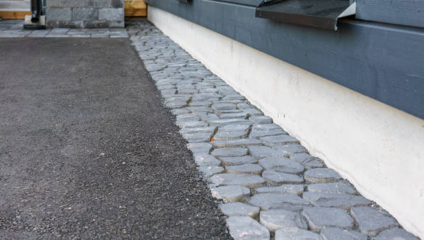 Best Affordable Driveway Pavers  in Hazelwood, MO